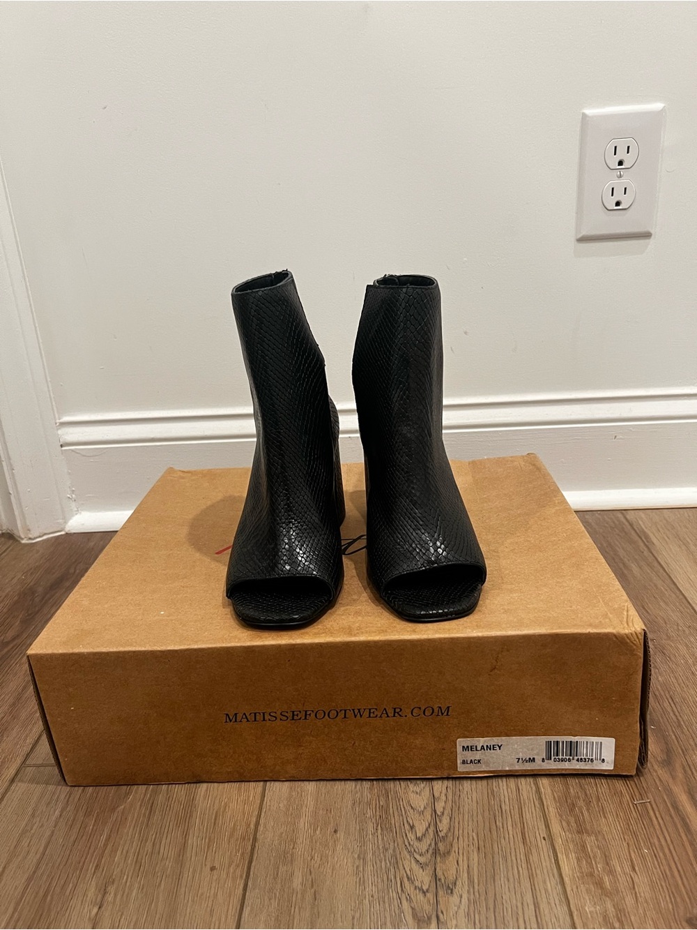 Matisse Melaney Black Peep-Toe Ankle Booties
